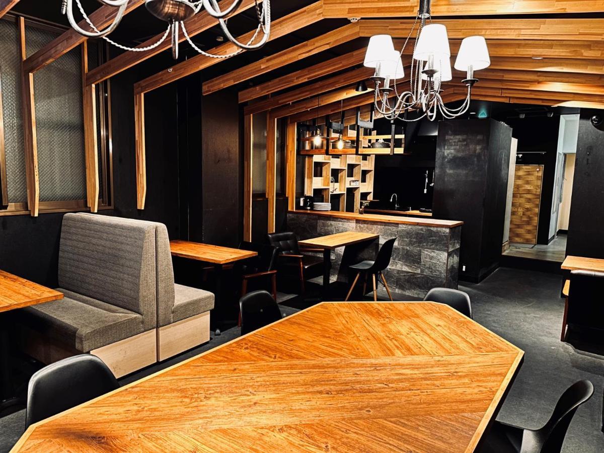 Namba Guesthouse Hive Osaka Ngoại thất bức ảnh