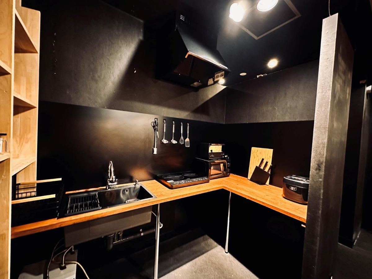 Namba Guesthouse Hive Osaka Ngoại thất bức ảnh