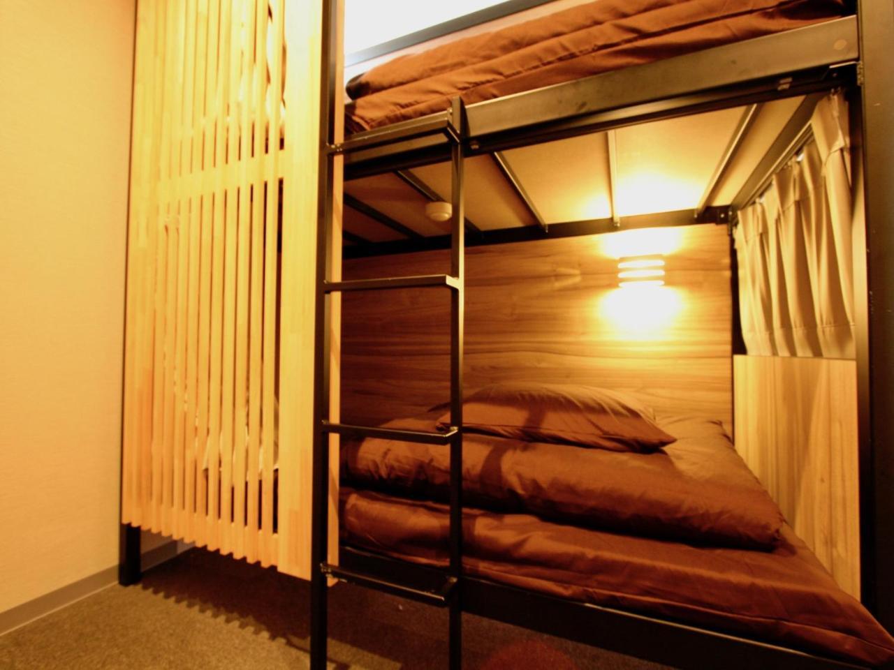 Namba Guesthouse Hive Osaka Ngoại thất bức ảnh
