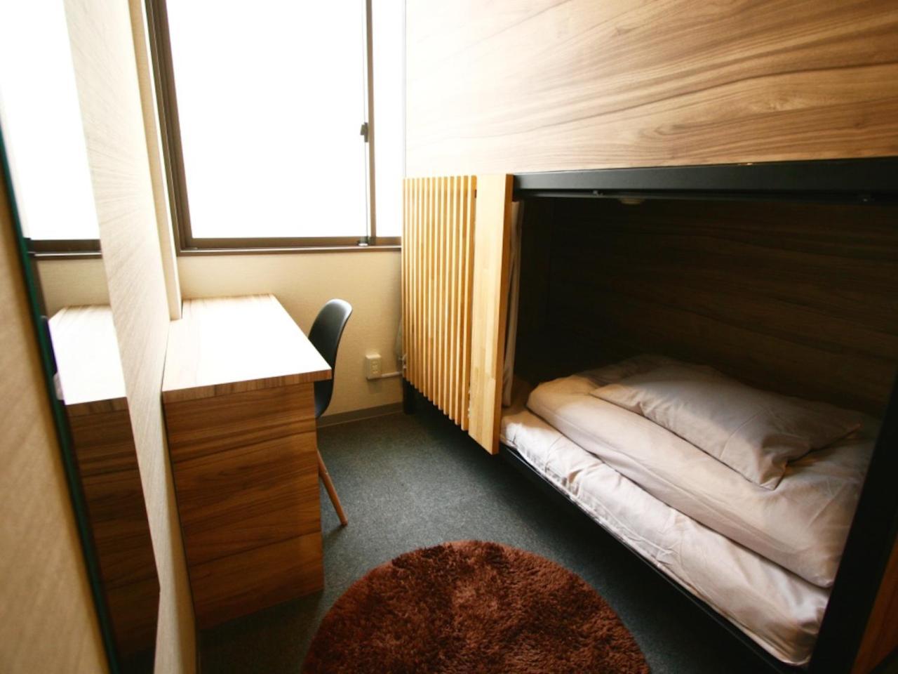 Namba Guesthouse Hive Osaka Ngoại thất bức ảnh