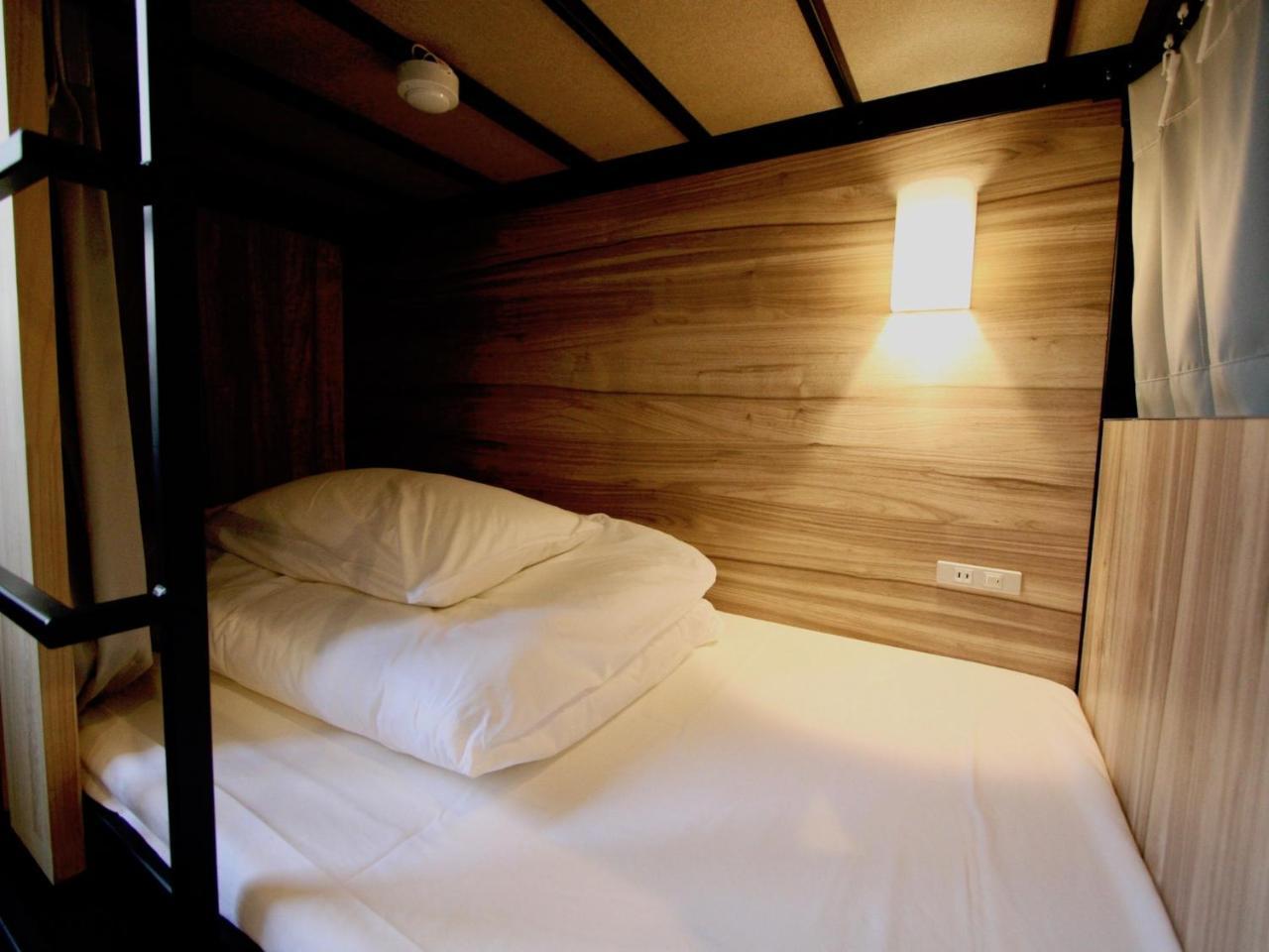Namba Guesthouse Hive Osaka Ngoại thất bức ảnh
