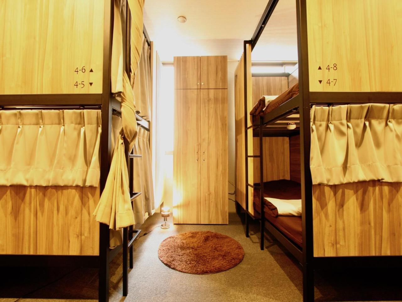 Namba Guesthouse Hive Osaka Ngoại thất bức ảnh